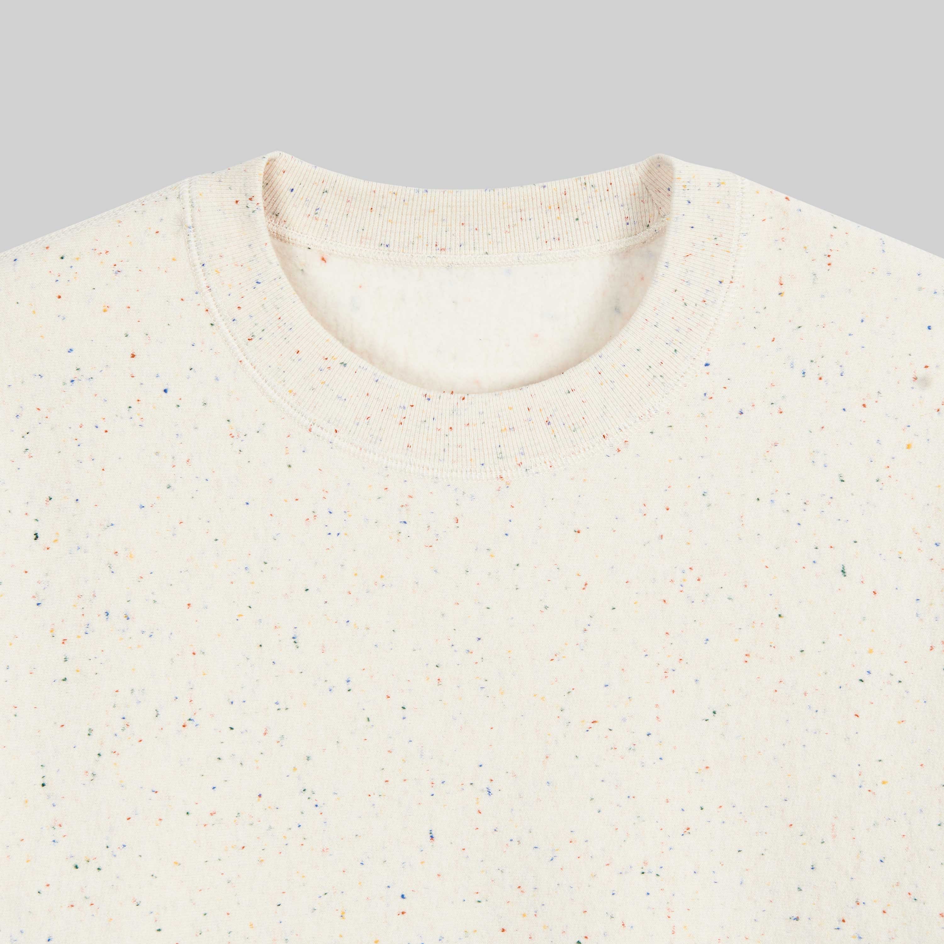 4004 CLASSIC CREWNECK