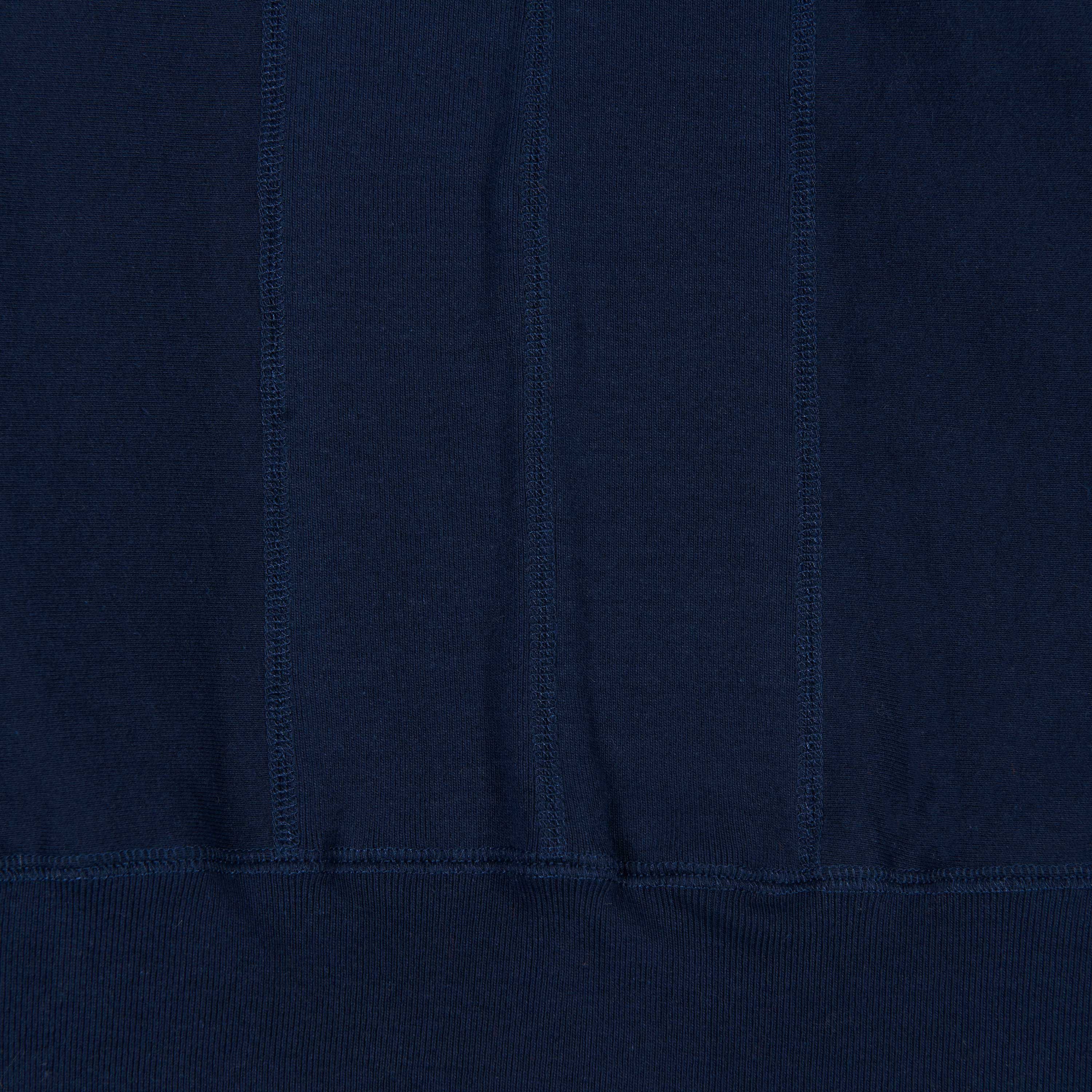 4004 CLASSIC CREWNECK