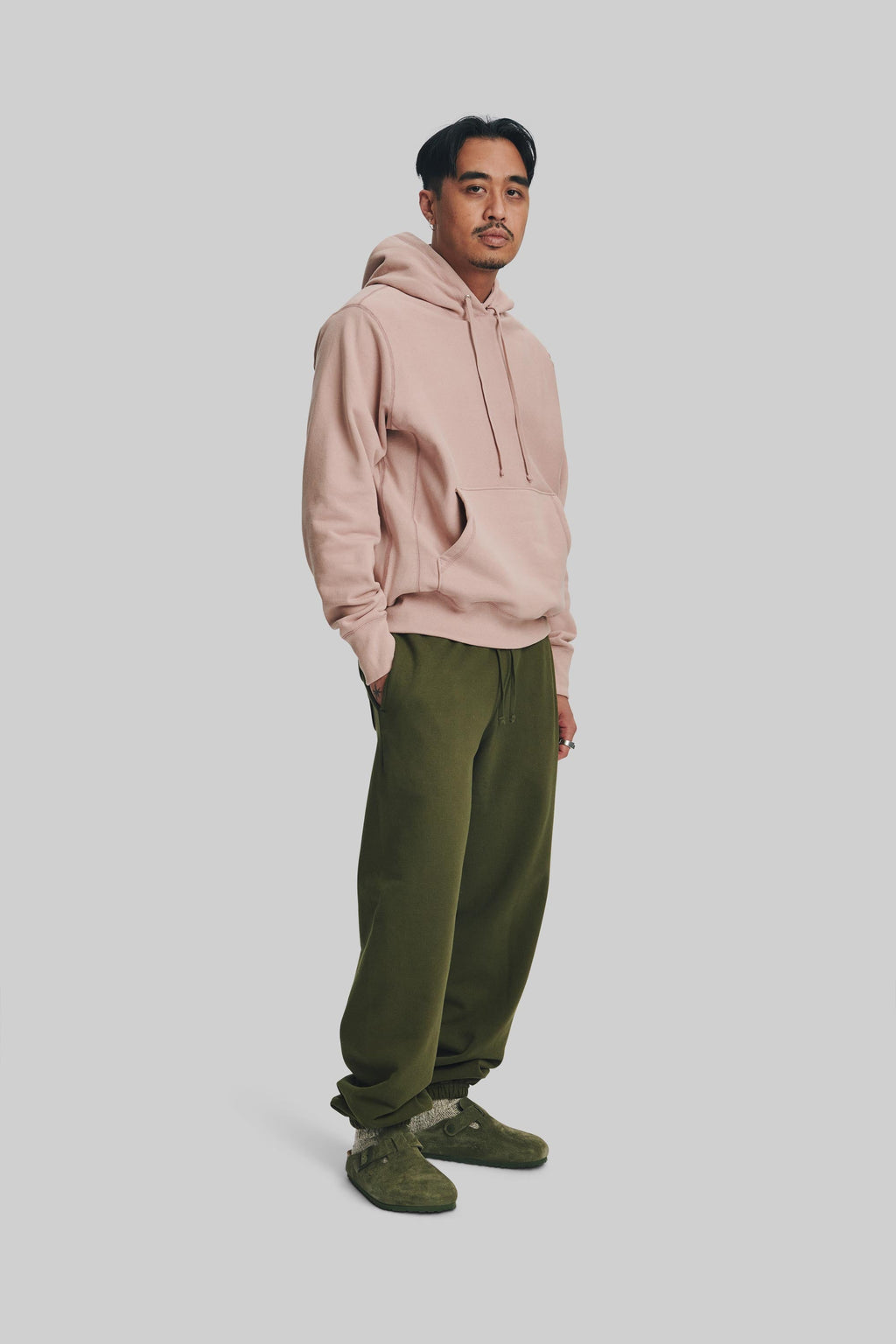 7004 CLASSIC SWEATPANT